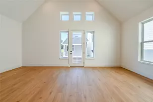 7606 Victory Reserve St, Houston, TX 77088 - Photo 15