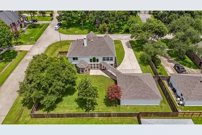 403 Trail Head Street, Friendswood, TX 77546 - Photo 39