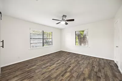 1309 Centennial Drive, Houston, TX 77055 - Photo 23