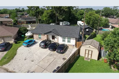 723 Fawn Court, Houston, TX 77015 - Photo 1