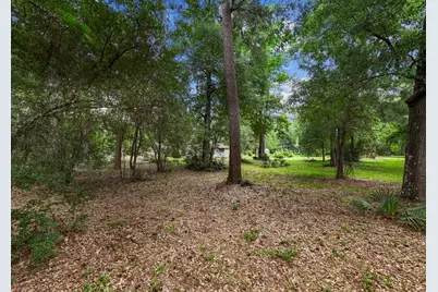 2395 Southline Road, Conroe, TX 77384 - Photo 35