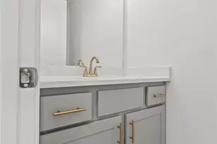 7118 Rustic Frst Dr, Katy, TX 77493 - Photo 15