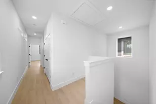 1307 Amundsen St N, Houston, TX 77009 - Photo 9