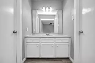 13603 Ravensway Dr, Cypress, TX 77429 - Photo 19