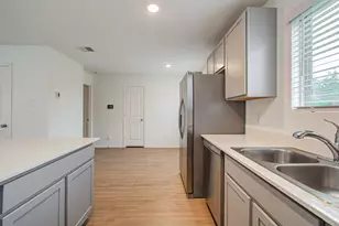 18906 Sorento Bay Ln, Hockley, TX 77447 - Photo 13
