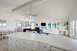 21328 Gulf Dr, Galveston, TX 77554 - Photo 7