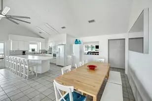 21328 Gulf Dr, Galveston, TX 77554 - Photo 13