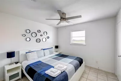 21328 Gulf Drive, Galveston, TX 77554 - Photo 19