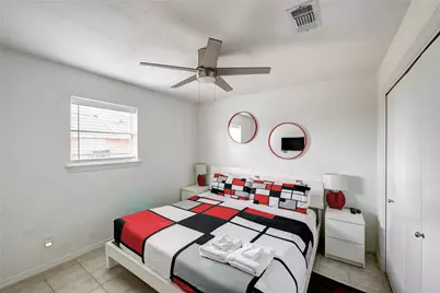 21328 Gulf Drive, Galveston, TX 77554 - Photo 17