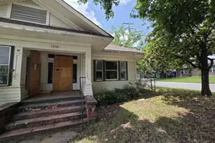1230 W Woodard St, Denison, TX 75020 - Photo 3