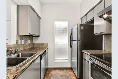 4225 Purdue Street #E, Houston, TX 77005 - Photo 9