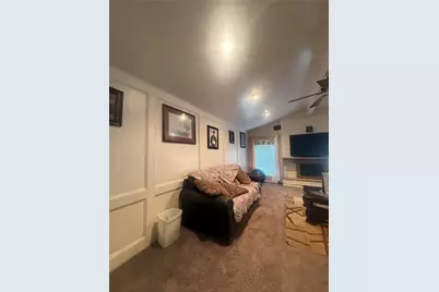 8222 Ridge Forest Drive, Houston, TX 77088 - Photo 9