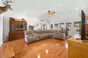 416 Cooks Ln, Franklin, TX 77856 - Photo 7