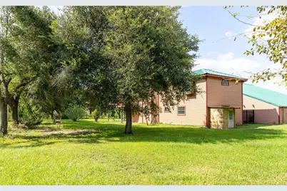 3245 W Highway 6, Alvin, TX 77511 - Photo 13