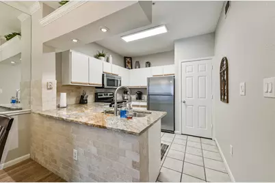 1330 Old Spanish Trail #8104, Houston, TX 77054 - Photo 7