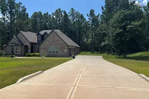 13556 Caldwell St, Conroe, TX 77303 - Photo 3