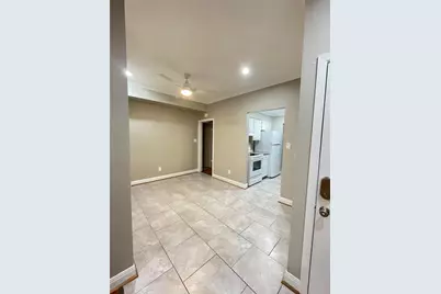 5000 Milwee Street #28, Houston, TX 77092 - Photo 3