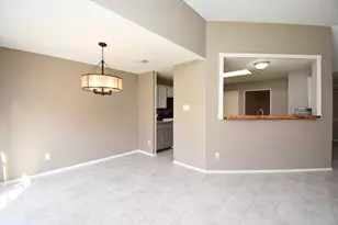 16331 Chimneystone Dr, Houston, TX 77095 - Photo 13