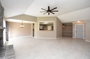 16331 Chimneystone Dr, Houston, TX 77095 - Photo 11