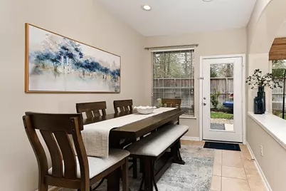 42 Alderon Woods Place, The Woodlands, TX 77382 - Photo 11