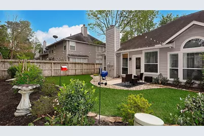 42 Alderon Woods Place, The Woodlands, TX 77382 - Photo 21