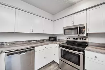 11917 Bob White Drive #14-879, Houston, TX 77035 - Photo 11