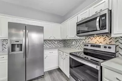 3925 Lowden Street #B, Houston, TX 77051 - Photo 17