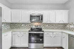 3925 Lowden St, Houston, TX 77051 - Photo 15