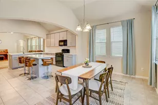 14230 Rim Side Trl, Houston, TX 77045 - Photo 11