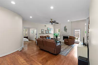 3 Dunlin Meadow Court, The Woodlands, TX 77381 - Photo 5