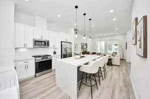 7731 Hammerly Blvd, Houston, TX 77055 - Photo 13
