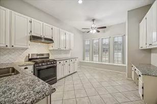 11103 Hidden Bend Dr, Houston, TX 77064 - Photo 9