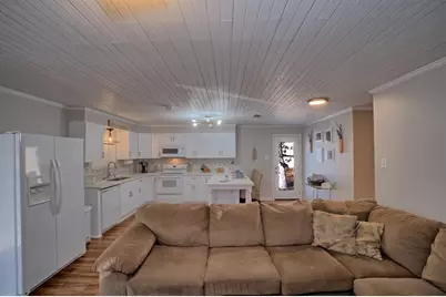 535 Tall Timbers, Burkeville, TX 75932 - Photo 5