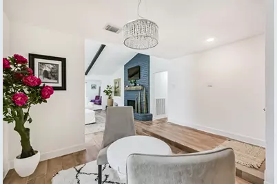 16510 Blackhawk Boulevard, Friendswood, TX 77546 - Photo 5