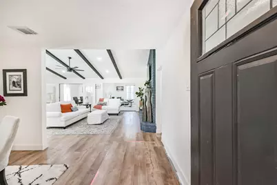 16510 Blackhawk Boulevard, Friendswood, TX 77546 - Photo 3