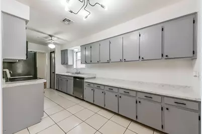 822 N Kaufman Drive, Deer Park, TX 77536 - Photo 13