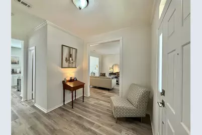 2 Twin Feather Place, The Woodlands, TX 77381 - Photo 5