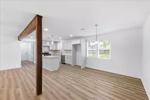 1716 Avenue E, Nederland, TX 77627 - Photo 11