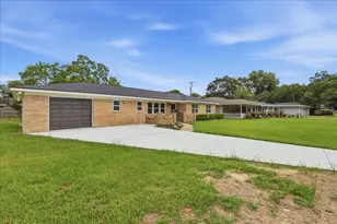 1716 Avenue E, Nederland, TX 77627 - Photo 3