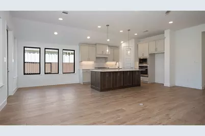 5703 Bobwhite Trail, Manvel, TX 77578 - Photo 3