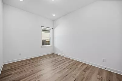 2908 Aspen Point Court, Conroe, TX 77385 - Photo 11