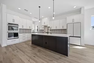 2908 Aspen Pt Ct, Conroe, TX 77385 - Photo 13