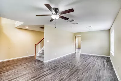 11126 31st Avenue N, Texas City, TX 77591 - Photo 3