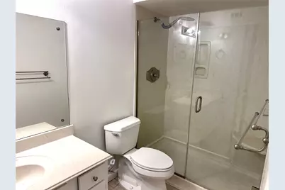359 N Post Oak Lane #220, Houston, TX 77024 - Photo 13