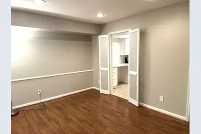 359 N Post Oak Lane #220, Houston, TX 77024 - Photo 5
