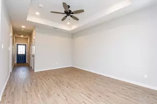 10317 Lake Rd, Houston, TX 77070 - Photo 3