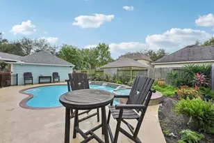 2202 Castle Bay Dr, League City, TX 77573 - Photo 43