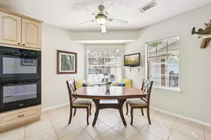 2202 Castle Bay Dr, League City, TX 77573 - Photo 15