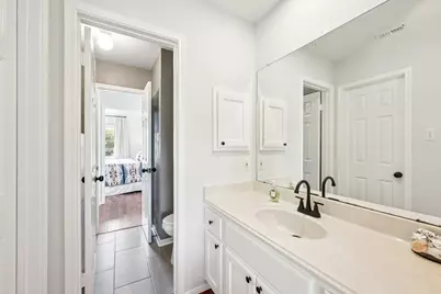 2202 Castle Bay Drive, League City, TX 77573 - Photo 33