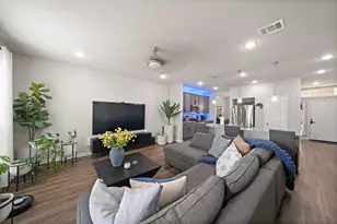 1300 Kingsgate, Bryan, TX 77807 - Photo 11